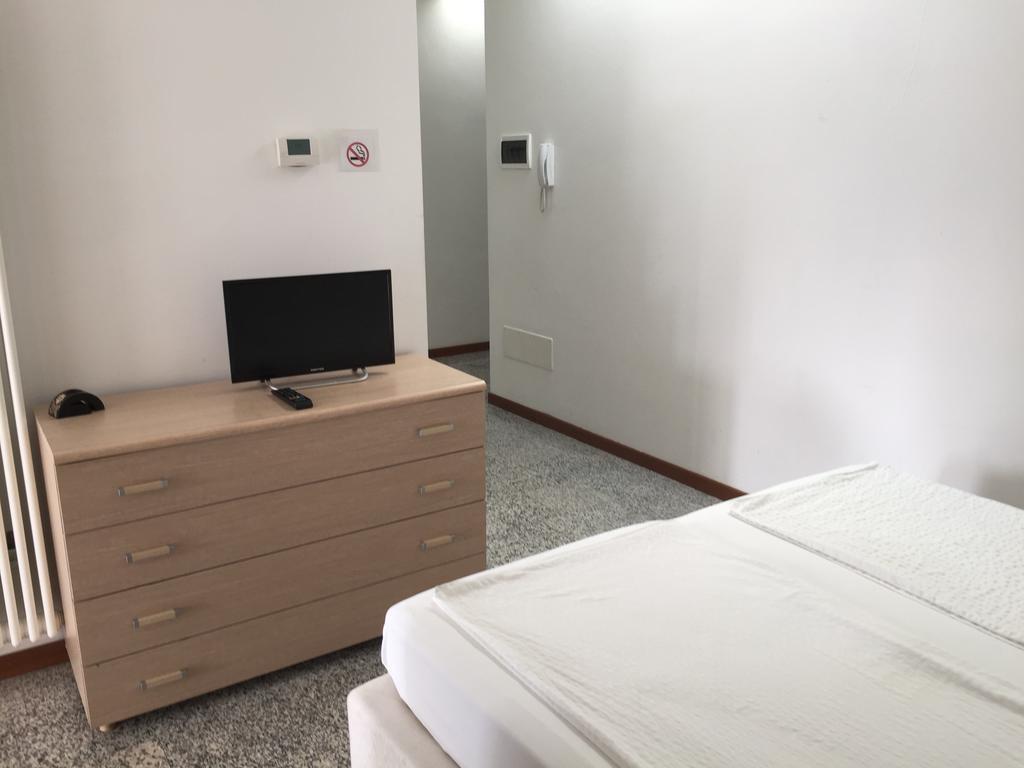 Casa Lampone Apartment Trento Ngoại thất bức ảnh