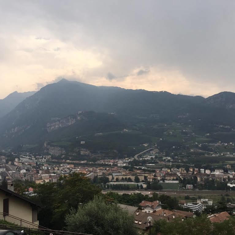 Casa Lampone Apartment Trento Ngoại thất bức ảnh